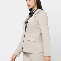 vero moda Women Solid Single Breasted Casual Blazer image 4