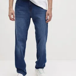 roadster Men Straight Fit Mid Rise Blue Jeans image 2