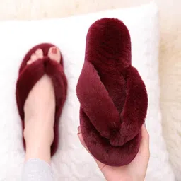 wolvesden Women Slippers image 2