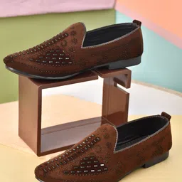 Red Eleven Casual Party Wear Jutis For Men Party Wear For Men image 2