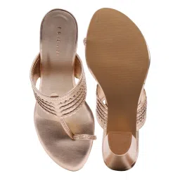 Eridani Shayaa Heeled Kolhapuri Rose Gold image 4