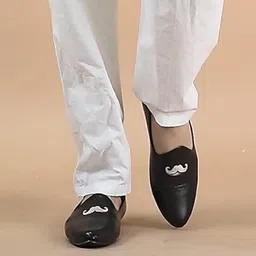 fausto Wedding Party Ethnic Festive Occasion Fashion Comfort Embroidery Jutis and Mojaris For Men-picture-26