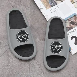 mtindo Men Slides image 5