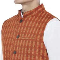 indus route by pantaloons Floral Print Men Waistcoat image 4