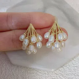 PolluxCraft Korean Gold-Plated Pearls Beaded Contemporary Shaped Drop Earrings-picture-17
