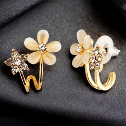 LUCKY JEWELLERY Gold-Plated Studded Contemporary Studs-picture-23