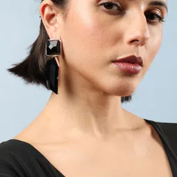 SOHI Black & Gold-Plated Contemporary Drop Earrings image 1