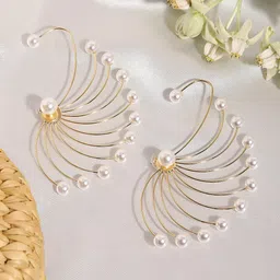 SOHI Gold-Plated Crescent Shaped Ear Cuff Earrings image 1