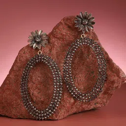 SOHI Gold-Plated Contemporary Drop Earrings-picture-23