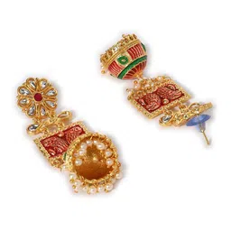 SOHI Gold-Toned & Red Dome Shaped Jhumkas Earrings image 3