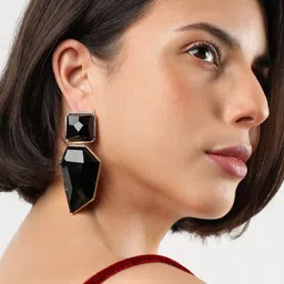 SOHI Black & Gold-Plated Contemporary Drop Earrings image 3