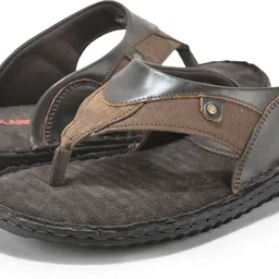 woodland Men Slippers image 5