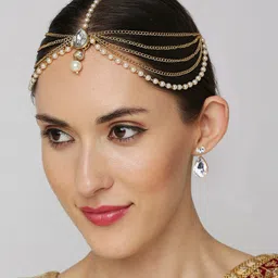 OOMPH Gold Plated Kundan Studded & Beaded Jewellery Set image 1