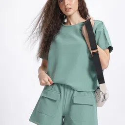 glitchez Top Regular Shorts Co-ords Set-picture-16