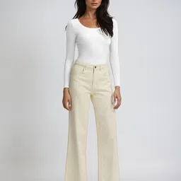 kotty Casual Regular Sleeves Solid Women White Top image 2