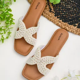 ravis Women Flats Sandal image 2