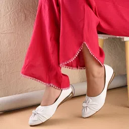 ravis Stylish and Comfortable Bellies For Women image 1