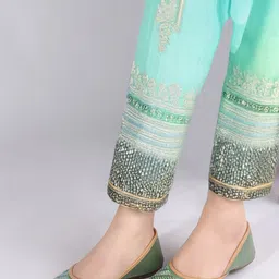 anouk Ethnic Embroidred Jutis and Mojaris Bellies For Women image 2