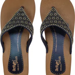 action Women Slippers image 2