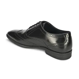 Alberto Torresi Men Black Solid Formal Brogues image 3