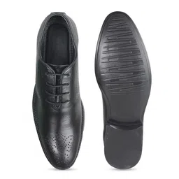 Vardhra Men Black Leather Formal Derbys image 4