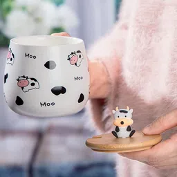 bonzeal 3D Animal Printed Moo Cow Cup With Lid Spoon Set Ceramic Coffee Mug image 2