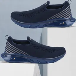 campus PILOT PRO Walking Shoes For Men-picture-24