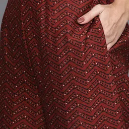 libas Women Cotton Blend Kurta Palazzo Set image 4