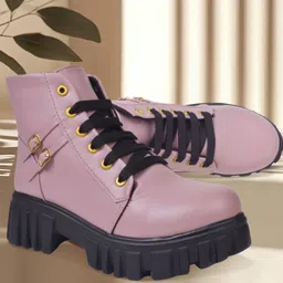 sukart Boots For Women image 3