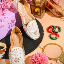 jm looks Bellies For Women image 2