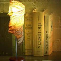 Leafcurl Crushed Paper Banana Fibre Table Lamp By Oorjaa-picture-20