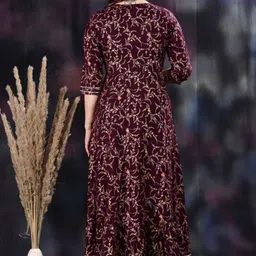 rathore Women Floral Print Cotton Blend Anarkali Kurta image 2