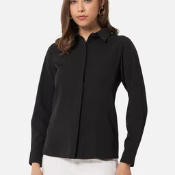 otira Women Regular Fit Solid Spread Collar Casual Shirt image 1