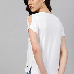 roadster Women Solid Round Neck Pure Cotton White T-Shirt image 5