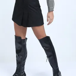 tokyo talkies Women Solid A-line Black Skirt image 3