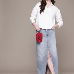 corsica Women Oversized Fit Solid Spread Collar Casual Shirt image 5