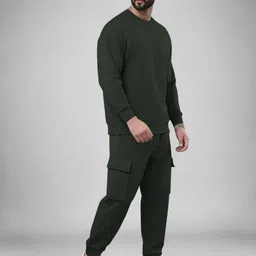 tripr Men Night Suit Set Dark Green Solid image 3