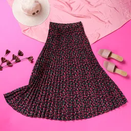 zwerlon Women Printed A-line Red Skirt image 1