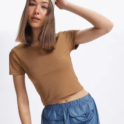 glitchez Casual Regular Sleeves Self Design Women Brown Top-picture-15