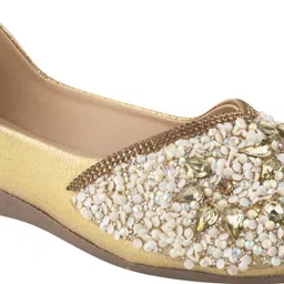 tryme Jutis For Women image 4