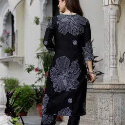 kjfab Women Pure Linen Kurta Pant Set image 2