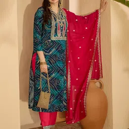 sangria Women Viscose Rayon Kurta Pant Dupatta Set image 3