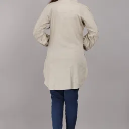 myorica Women Regular Fit Solid Spread Collar Casual Shirt image 2