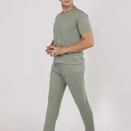 etc Tshirt Pant Co-ords Set image 3