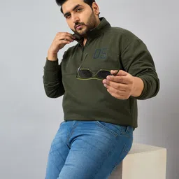 austivo Men Full Sleeve Solid Sweatshirt image 5