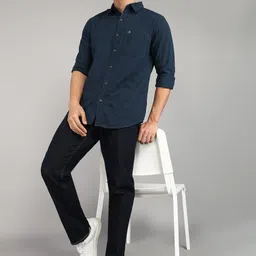 wrogn Men Regular Fit Striped Casual Shirt image 2