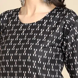 ethnicbasket Pack of 6 Women Printed Crepe Straight Kurta image 5