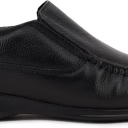 bata CEASER Slip On For Men image 3