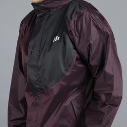 wet off hood Colorblock Men Raincoat image 5