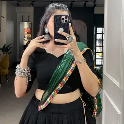 blanklook Solid Semi Stitched Lehenga Choli image 4